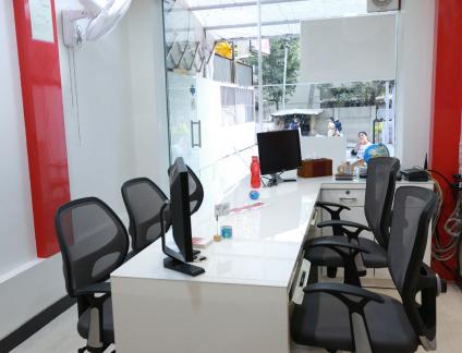 interior-jagruti-nikhil_office-11.jpg