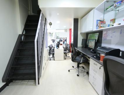 interior-jagruti-nikhil_office-9.jpg